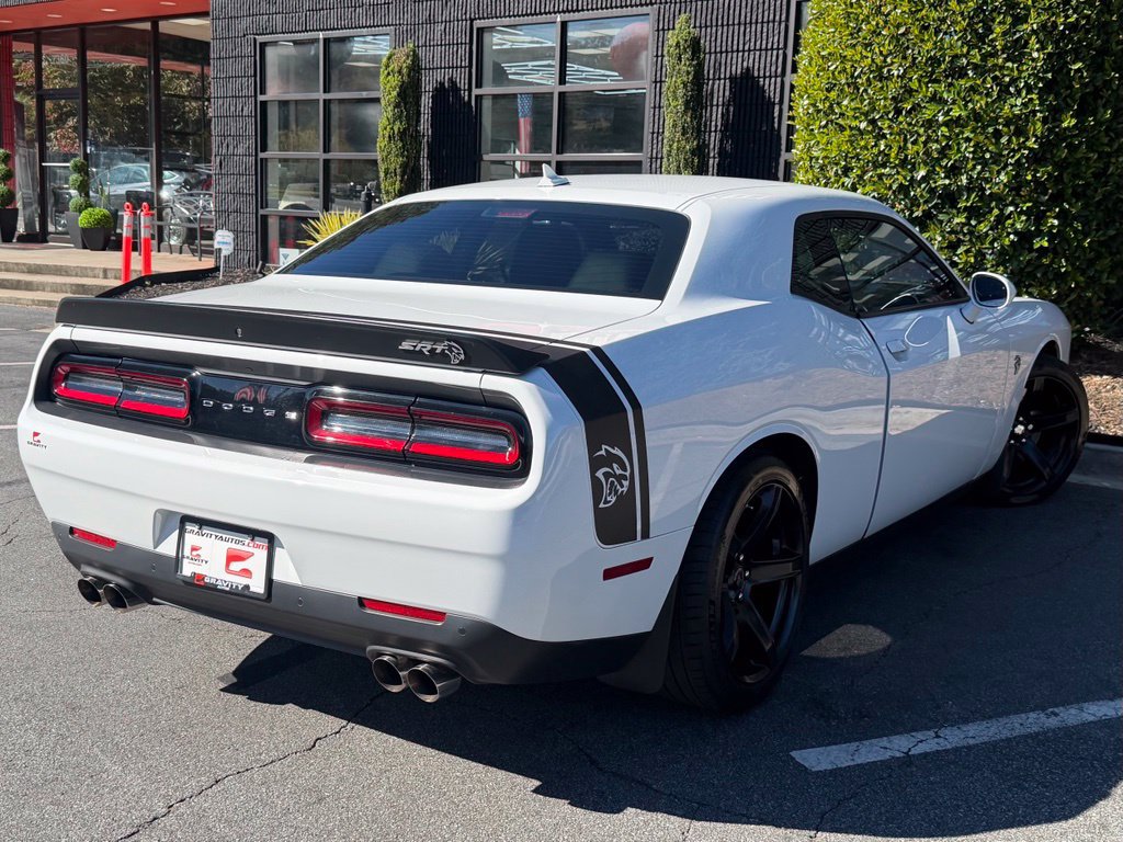 Used 2020 Dodge Challenger SRT Hellcat w/ Plus Package RWD image 12
