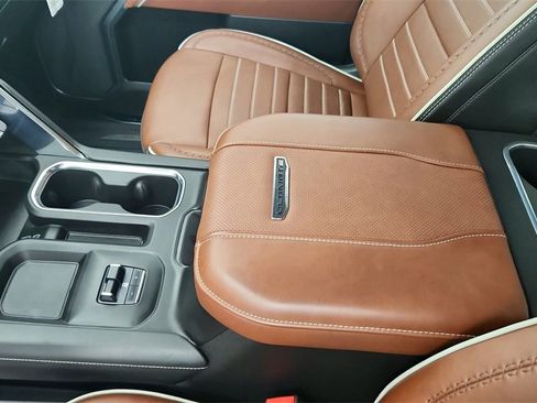 Used 2025 GMC Sierra 2500 Denali Ultimate image 21