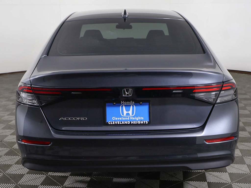 Used 2023 Honda Accord EX image 11