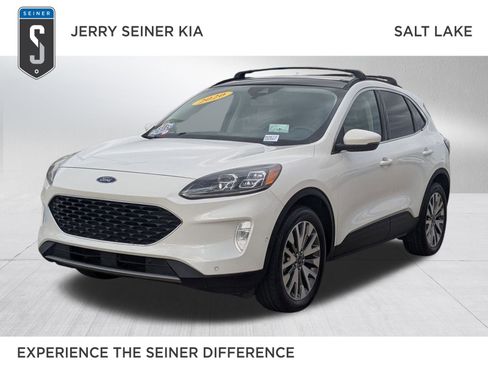 Used 2020 Ford Escape Titanium w/ Titanium Premium Package 2.0 image 1