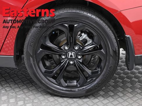 Used 2025 Honda Accord SE image 32