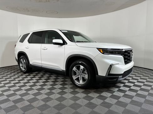 New 2025 Honda Pilot EX-L image 36