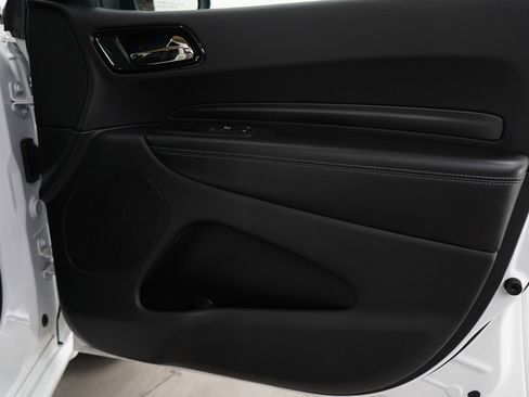 Used 2022 Dodge Durango GT image 9
