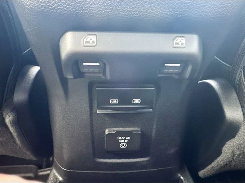 Used 2023 Jeep Wrangler Unlimited Sahara w/ Cold Weather Group AWD/4WD image 26