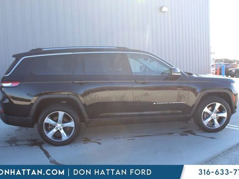 Used 2021 Jeep Grand Cherokee L Limited image 17