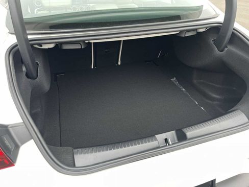 Used 2025 Mercedes-Benz CLA 250 4MATIC image 49