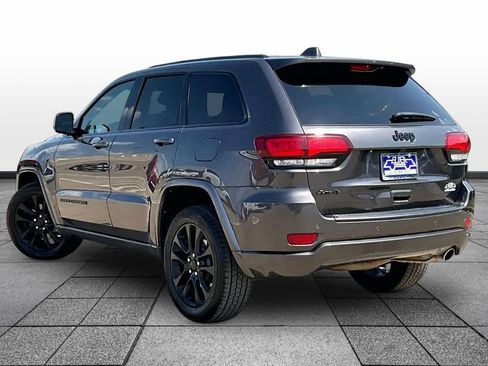 Used 2021 Jeep Grand Cherokee Laredo X AWD/4WD image 12