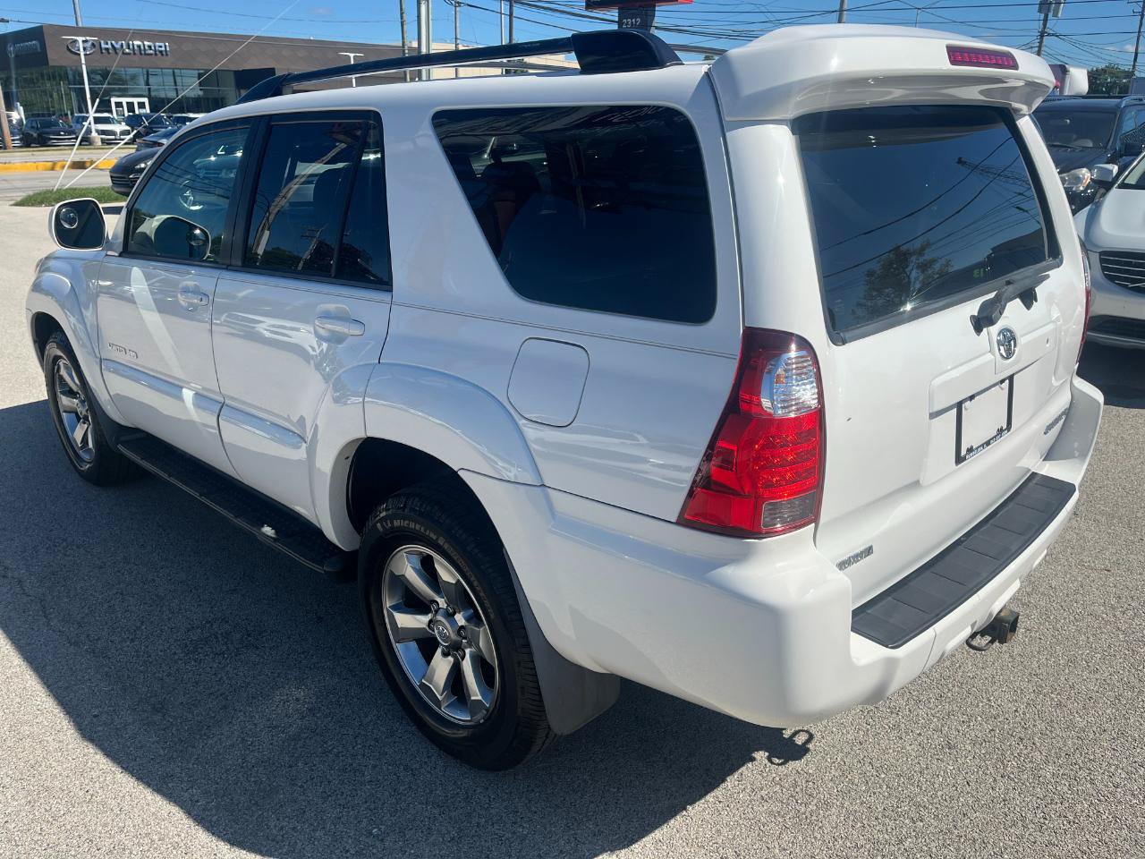 Used 2009 Toyota 4Runner Limited w/ Limited Extra Value Pkg 1 AWD/4WD image 3