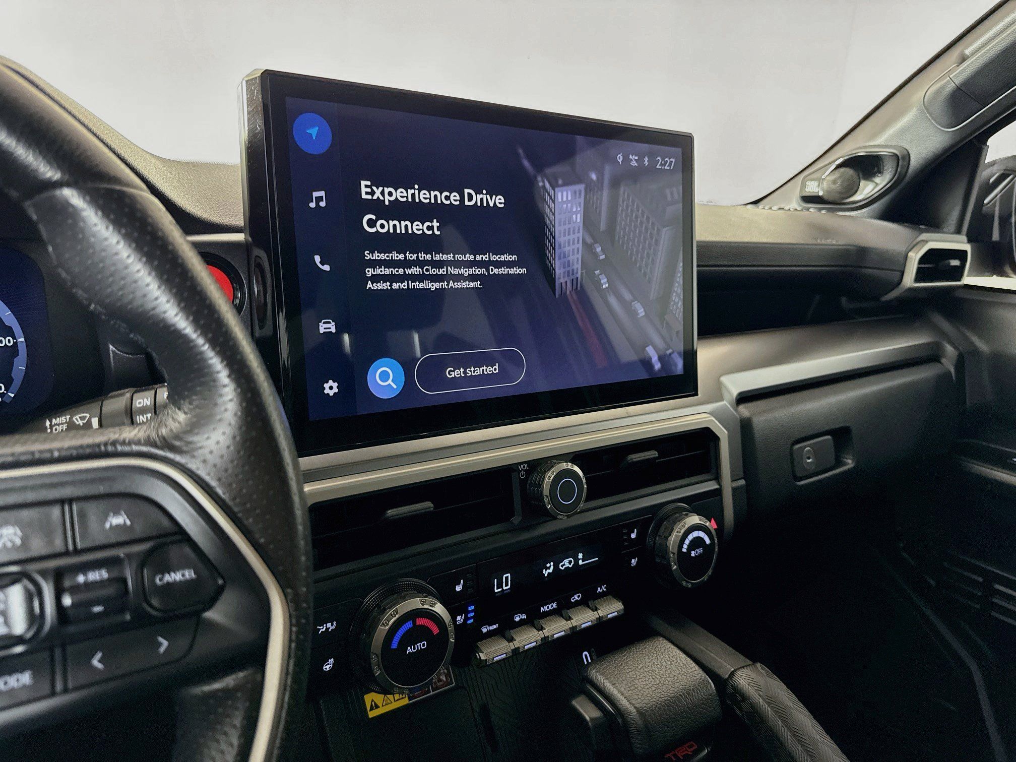 Certified 2025 Toyota 4Runner TRD Off-Road Premium w/ Tow Technology Package AWD/4WD image 17