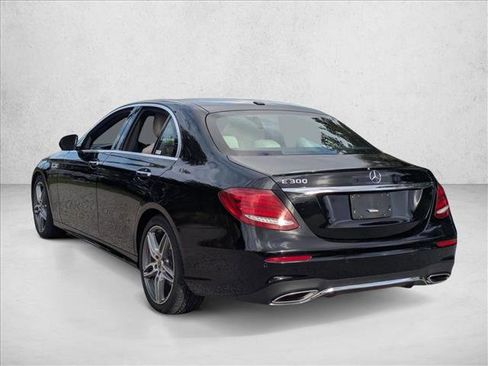 Used 2018 Mercedes-Benz E 300 image 5