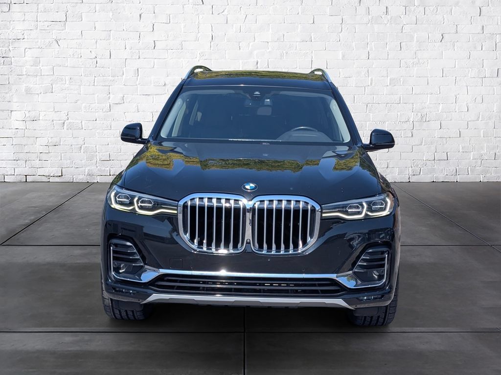 Used 2022 BMW X7 xDrive40i w/ Cold Weather Package AWD/4WD image 3