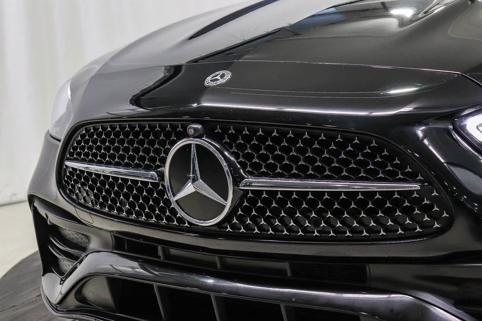 Used 2024 Mercedes-Benz C 300 Sedan image 8