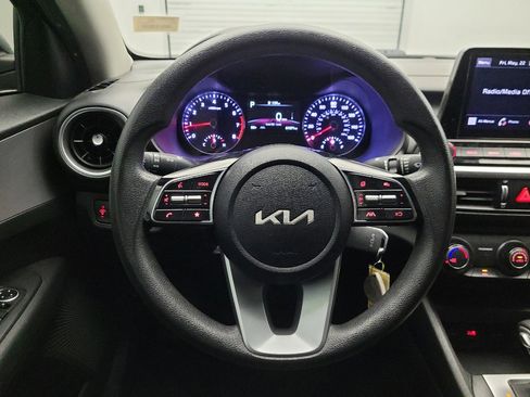 Used 2022 Kia Forte Sedan FWD image 22
