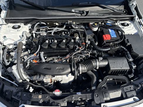 Used 2023 Honda Civic Touring image 8