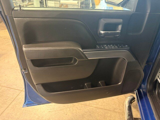 Used 2017 Chevrolet Silverado 1500 LT w/ All Star Edition AWD/4WD image 45