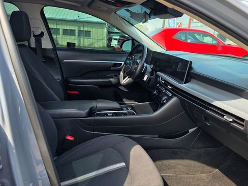 Used 2024 Hyundai Sonata SEL w/ Convenience Package FWD image 16