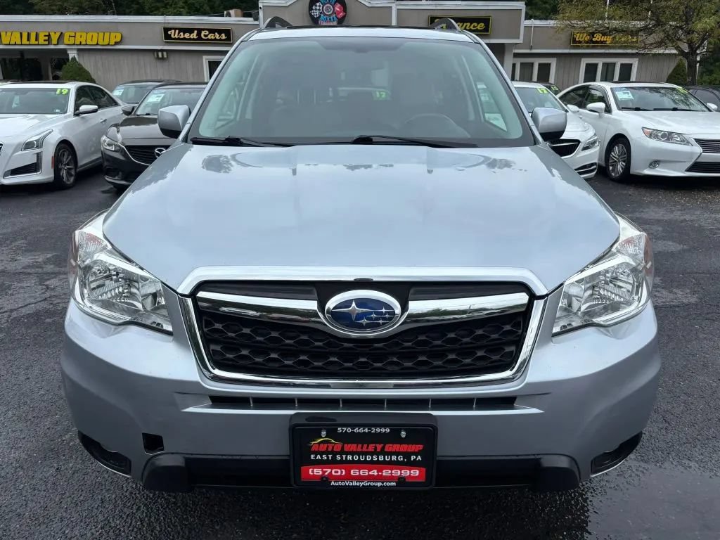 Used 2016 Subaru Forester 2.5i Limited AWD/4WD image 3