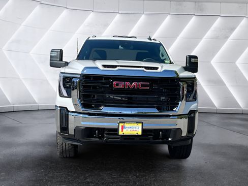 New 2026 GMC Sierra 3500 Pro image 9