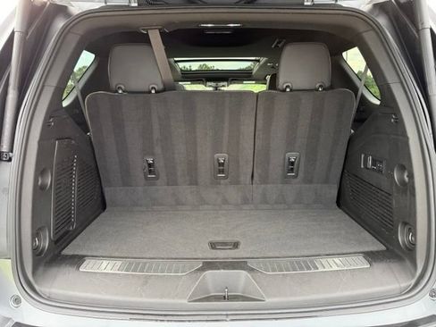 Used 2022 Chevrolet Tahoe RST w/ Luxury Package AWD/4WD image 30