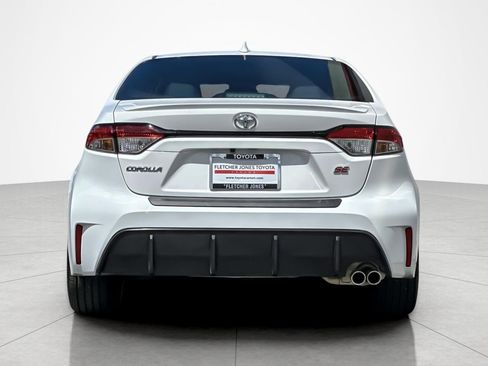 Certified 2023 Toyota Corolla SE w/ SE Premium Package image 4