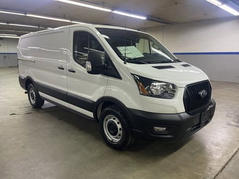 Certified 2024 Ford Transit 150 Low Roof RWD image 1