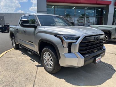 New 2026 Toyota Tundra SR5