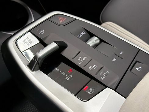 New 2026 BMW X2 xDrive28i w/ M Sport Package image 17