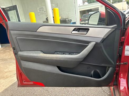 Used 2019 Hyundai Sonata Sport FWD image 9