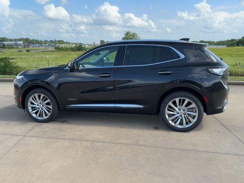 New 2025 Buick Envision Avenir image 5