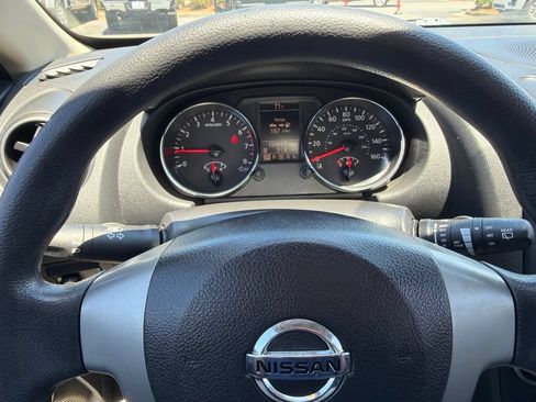 Used 2014 Nissan Rogue S AWD/4WD image 3