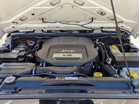 Used 2016 Jeep Wrangler Willys Wheeler image 30