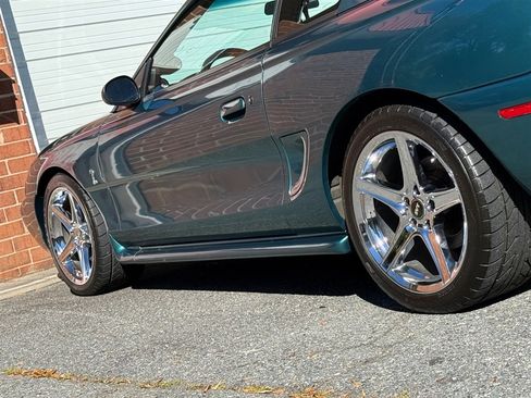 Used 1997 Ford Mustang Cobra RWD image 20