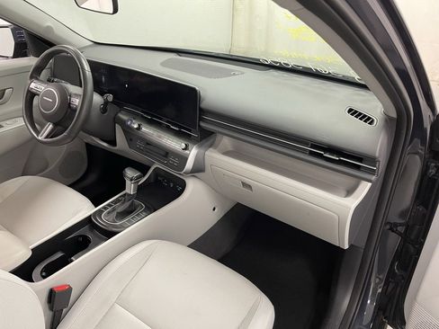 Used 2024 Hyundai Kona SEL image 12