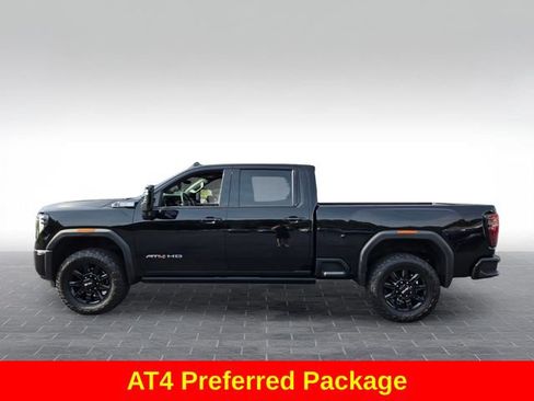 Used 2024 GMC Sierra 2500 AT4 w/ AT4 Premium Plus Package AWD/4WD image 5