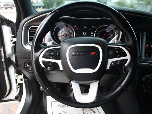 Used 2015 Dodge Charger R/T RWD image 19