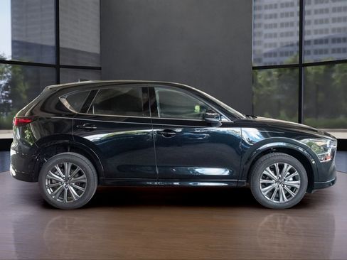 Used 2025 MAZDA CX-5 Signature image 6