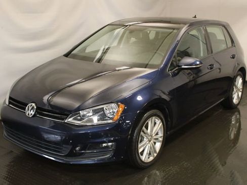 Used 2016 Volkswagen Golf SE FWD image 1