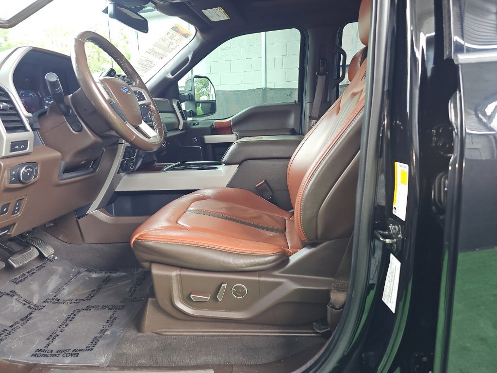 Used 2022 Ford F250 King Ranch w/ King Ranch Ultimate Package AWD/4WD image 36