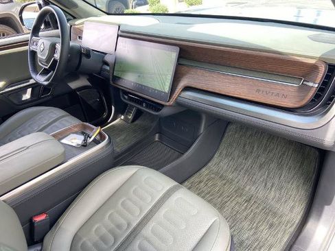 Used 2024 Rivian R1S Adventure AWD/4WD image 23