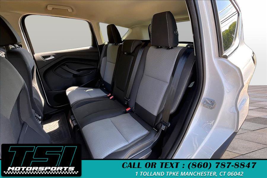 Used 2017 Ford Escape SE AWD/4WD image 26
