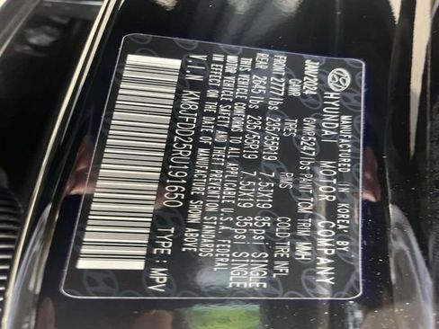 New 2024 Hyundai Tucson Limited image 12