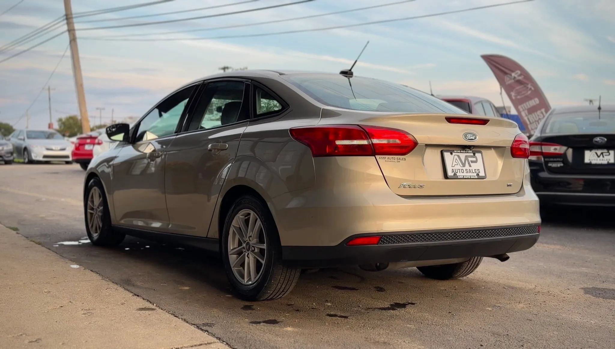 Used 2016 Ford Focus SE w/ SE Power Seat Package FWD image 4