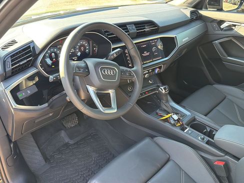 Used 2025 Audi Q3 2.0T Premium AWD/4WD image 22