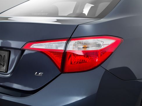 Used 2016 Toyota Corolla LE FWD image 50