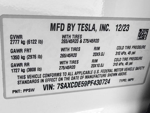 Used 2023 Tesla Model X image 31