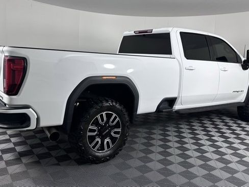 Used 2022 GMC Sierra 3500 AT4 image 8