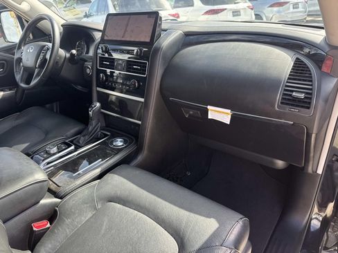Used 2023 INFINITI QX80 Luxe w/ Cargo Package image 12