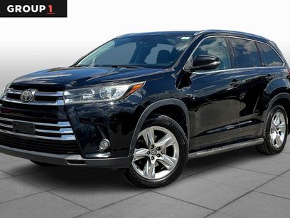 Used 2017 Toyota Highlander Limited