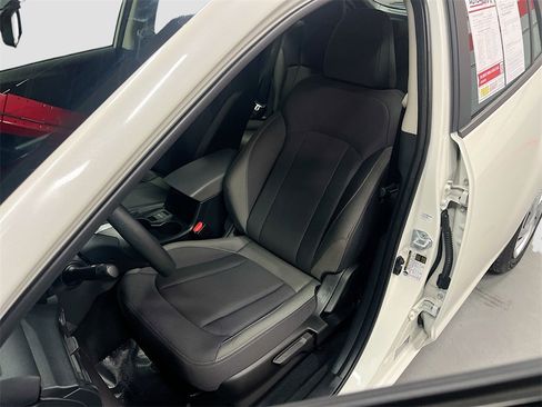 Used 2025 Subaru Impreza 2.0i image 18