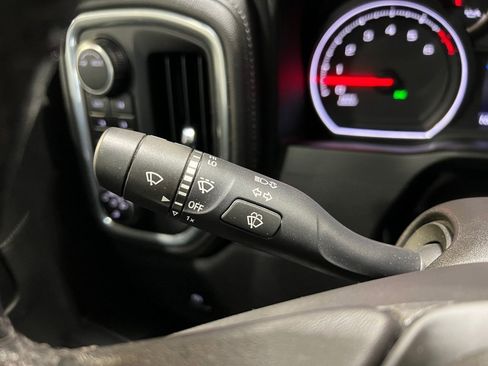 Used 2022 Chevrolet Silverado 1500 LT Trail Boss w/ LT Trail Boss Premium Package image 39